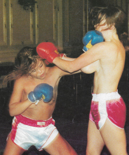 File:Tina-Vanessa02.jpg