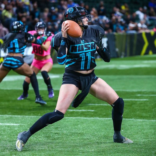 File:Jpoole throw.jpeg