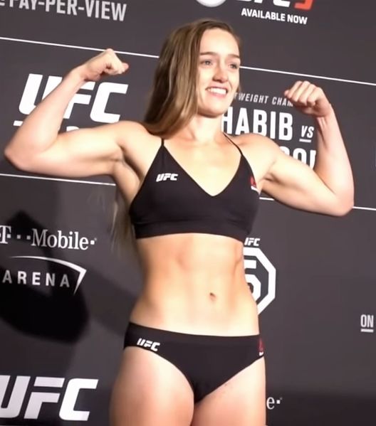 File:Aspen Ladd UFC229 weigh-in.jpg