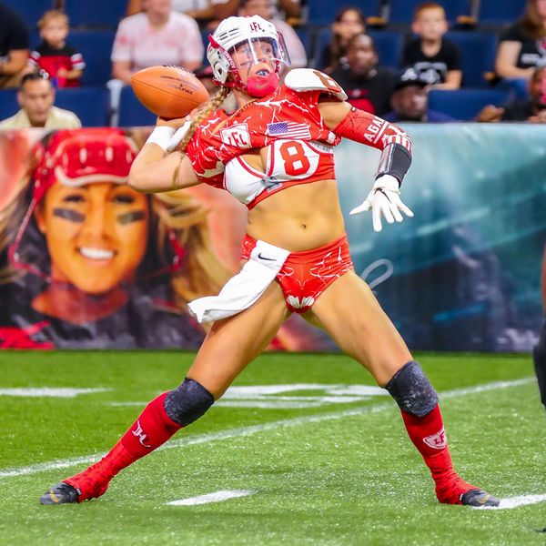 File:C Lauren Crouch's ball.jpg