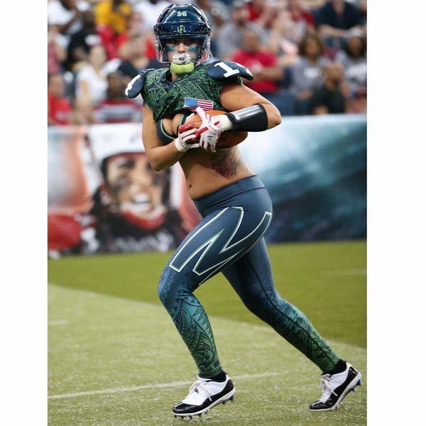 File:Misty of Seattle Mist.jpg