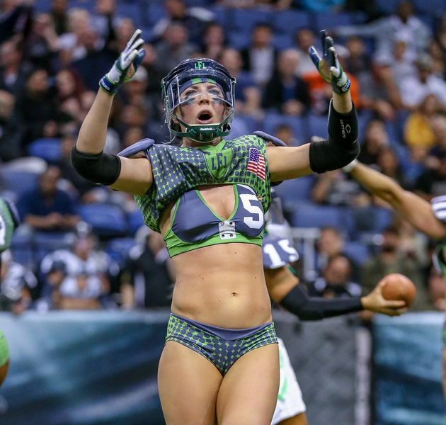 File:Alli Alberts pumped.jpg