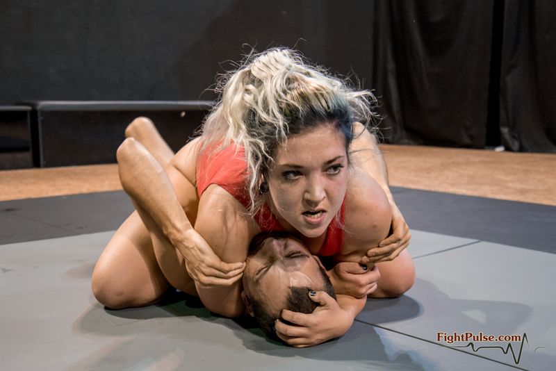 File:FightPulse-MX-127-Rage-vs-Frank-III-230-seq.jpg