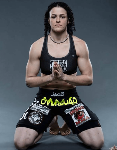 File:Amanda-Bell-article-pic.png