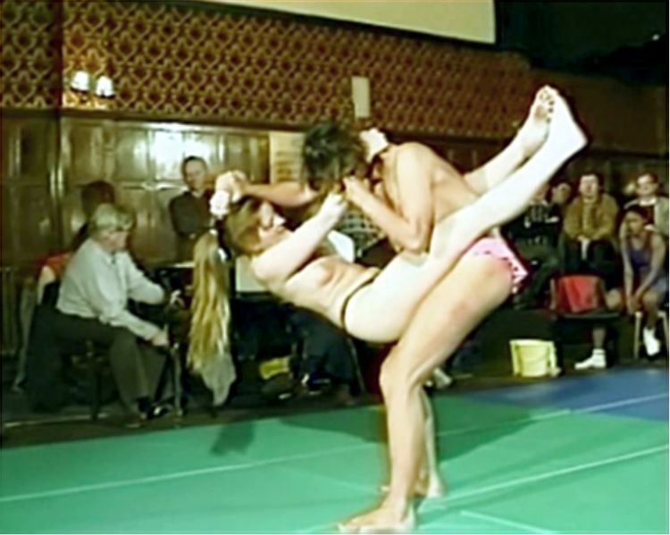File:Sylvie-Isabelle1.jpg