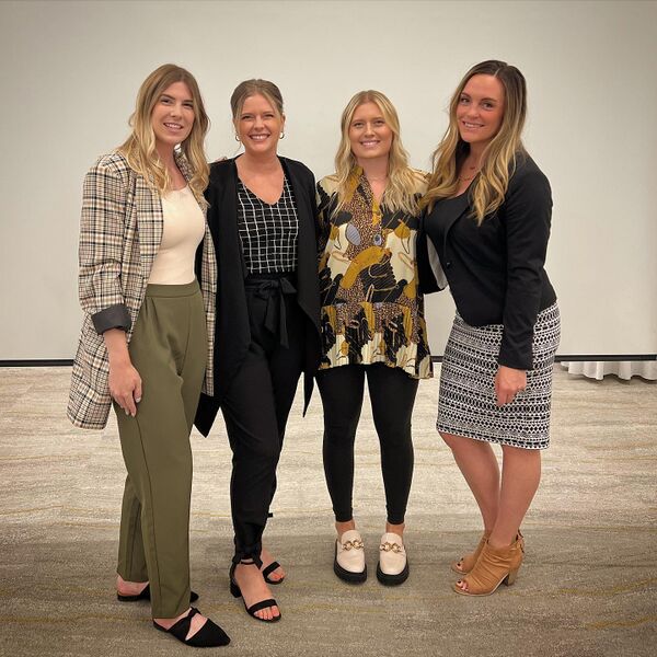 File:Denise and three women.jpg
