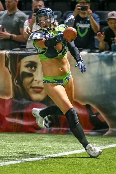 File:Jade Randle YES.jpg