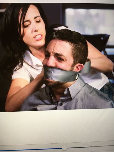 File:1dixjaytaptiedgag.jpg