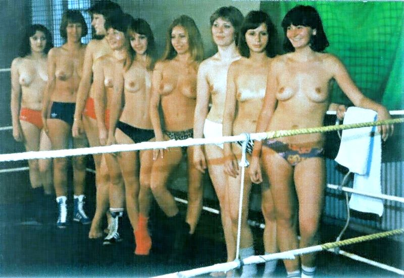 File:LGIS Line-up 1.jpg